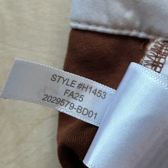 J. Crew Women’s Classic Chino 5” Inseam 100% Cotton Antique Oak Brown Size 4 NWT - Picture 15 of 16